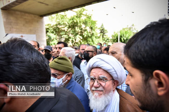 مراسم تشییع پیکر حجت‌الاسلام سید محمود دعایی