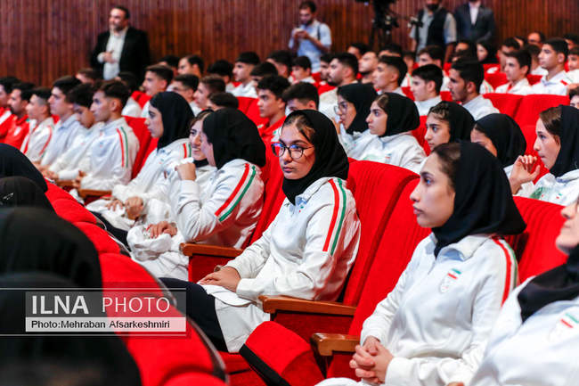آیین تجلیل از مدال‌ آوران ورزشی دانش آموزی