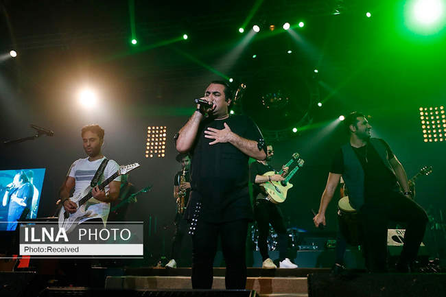 کنسرت موسیقی گروه سون در بیست و دومین جشنواره تابستانی کیش