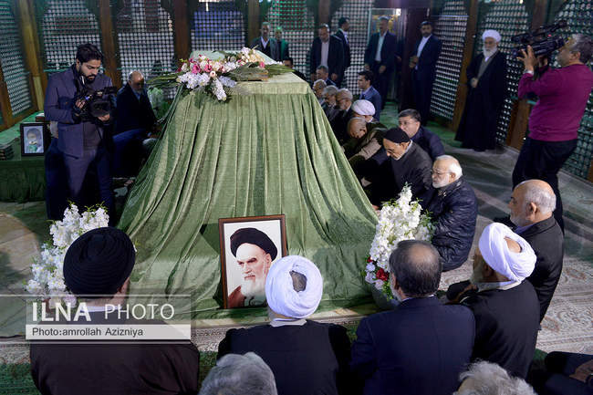 تجدید میثاق رئیس و اعضای مجمع تشخیص مصلحت نظام با آرمان‌های امام راح