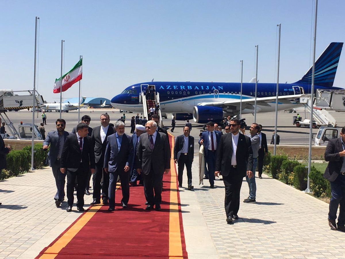 رییس مجلس آذربایجان وارد تهران شد