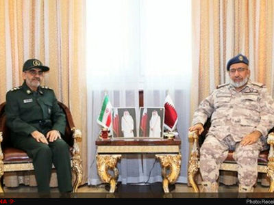 دیدار وابسته نظامی ایران در دوحه با رئیس ستاد نیروهای مسلح قطر
