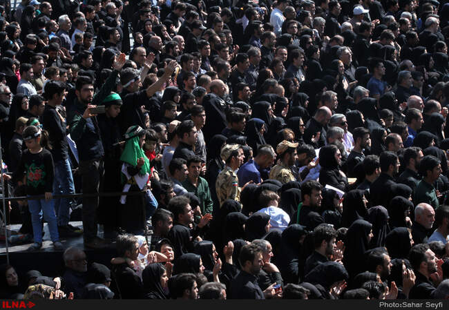 مراسم عاشورای حسینی در میدان امام حسین(ع)