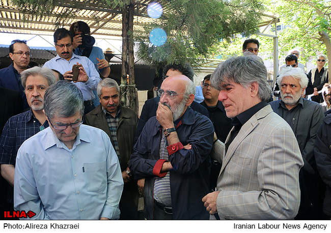 مراسم تشییع پیکر حسین قندی 