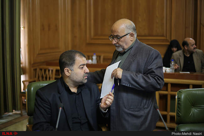 گزارش تصویری از دهمین جلسه شورای شهر با حضور وزیر راه و شهرسازی