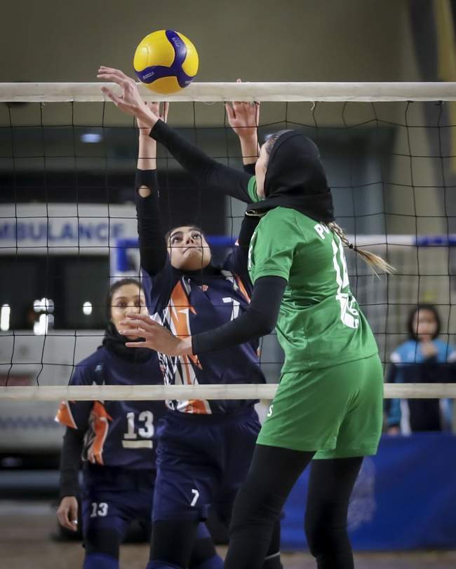 گزارش تصویری دیدار والیبال بانوان شهر آرکا و مهرگان شیراز