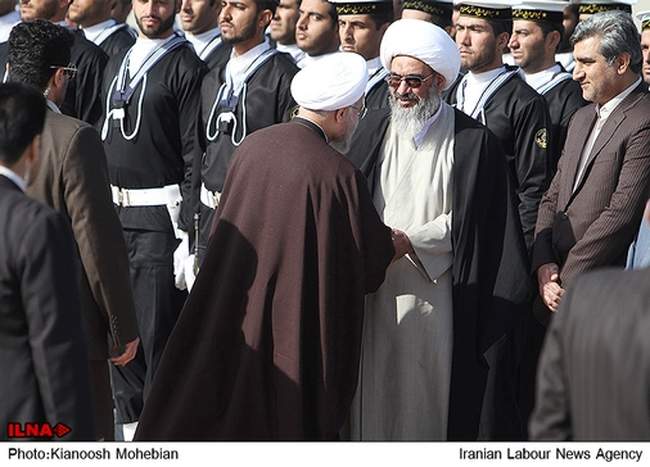 ورود رییس جمهور به بوشهر