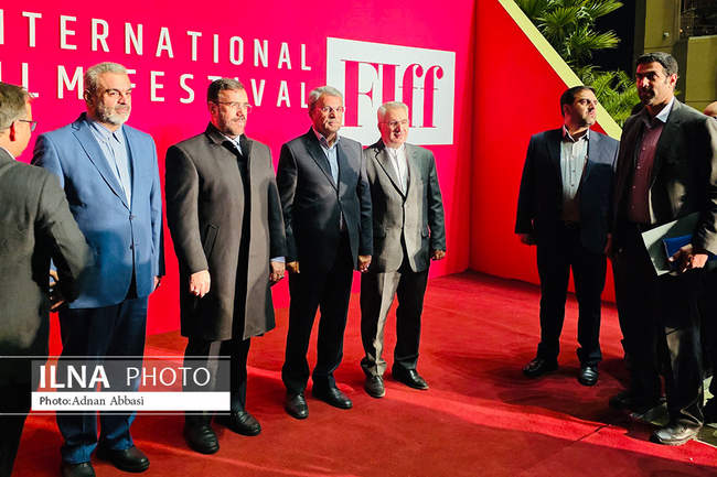 بازدیداستاندارفارس ازمحل برگزاری چهل وسومین جشنواره جهانی فیلم فجر 