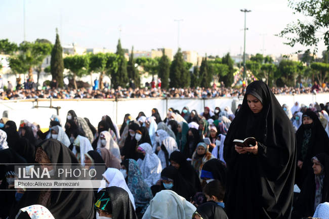 مراسم اقامه نماز عید سعید فطر در حرم حضرت عبدالعظیم حسنی(ع)