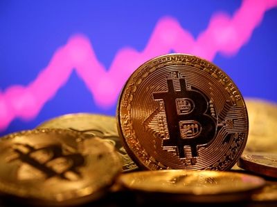 Bitcoin hits $1 trillion market cap, surges to fresh all-time peak