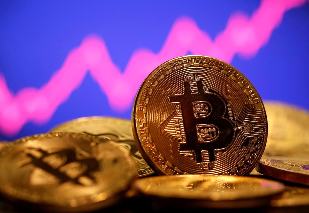 Bitcoin hits $1 trillion market cap, surges to fresh all-time peak