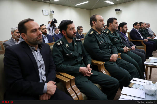 دیدار دست‌اندرکاران کنگره بزرگداشت ۶۵۰۰ شهید استان کرمان با مقام مع
