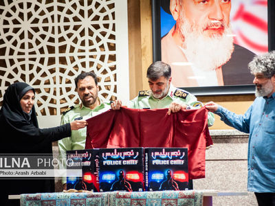 مراسم رونمایی از تولیدات موسسه ناجی هنر فراجا