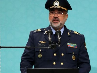 نیروی هوایی ارتش یکی از شتاب‌دهندگان انقلاب بود