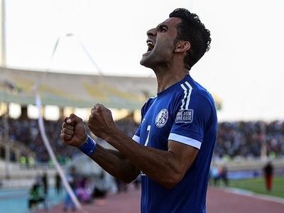 رونمایی از جدیدترین خرید استقلال؛ مدعی آقای گلی با پیراهن فرهاد مجیدی