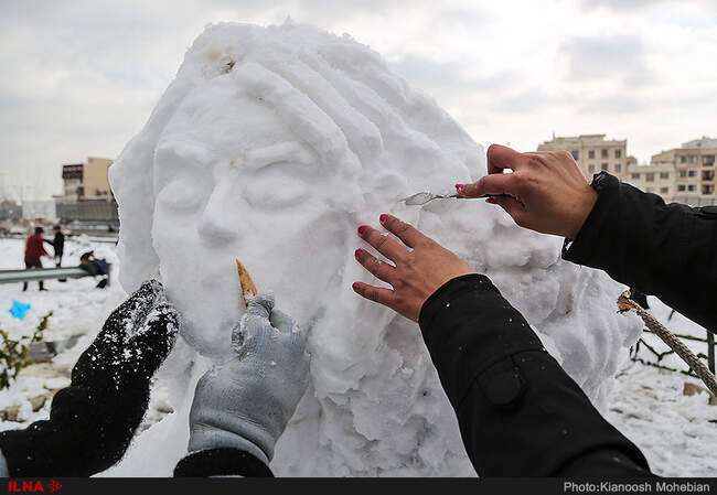 جشنواره ساخت مجسمه های برفی در تهران
