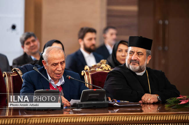 نشست رییس‌جمهور با جمعی از رهبران دینی و هموطنان مسیحی