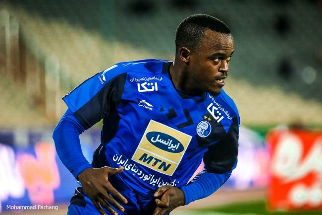 گزارش تصویری بازی استقلال تهران - نفت مسجد سلیمان