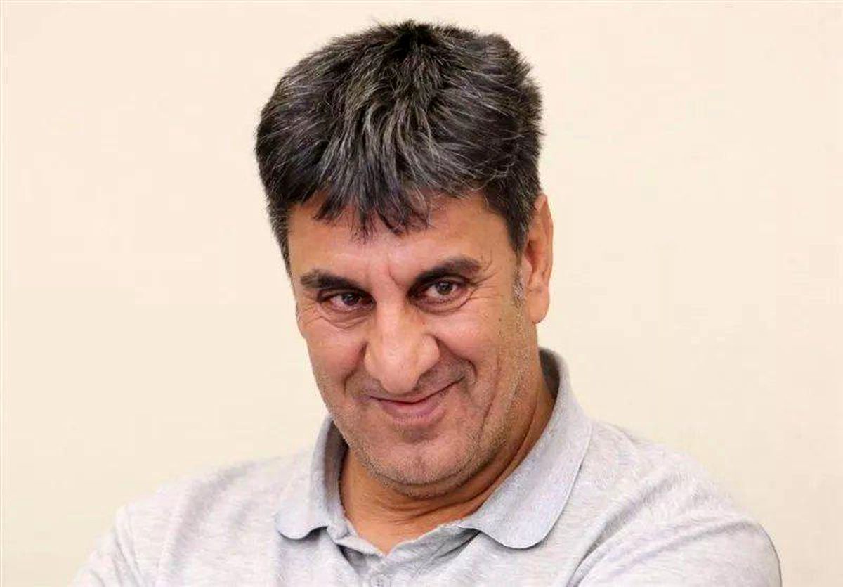 ویدیو: واکنش رئیس کمیته داوران فدراسیون فوتبال درباره بازی نیمه تمام تراکتور و پرسپولیس