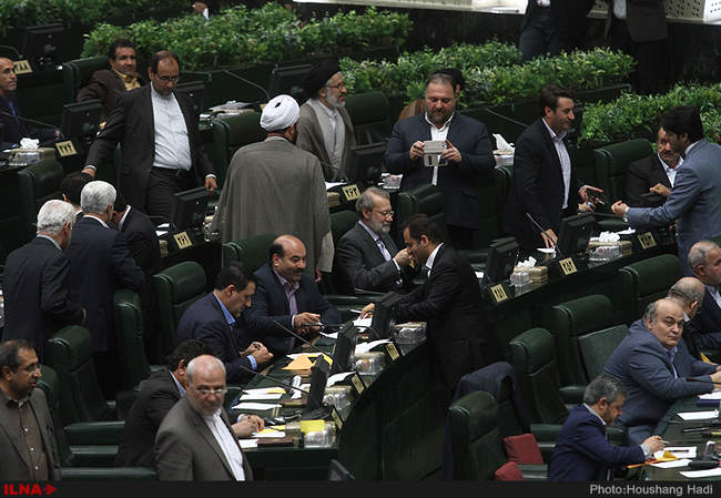انتخابات هیات رئیسه دهمین دوره مجلس شورای اسلامی