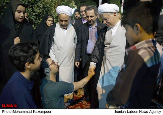 دیدار فرزندان تحت پوشش بهزیستی با هاشمی رفسنجانی