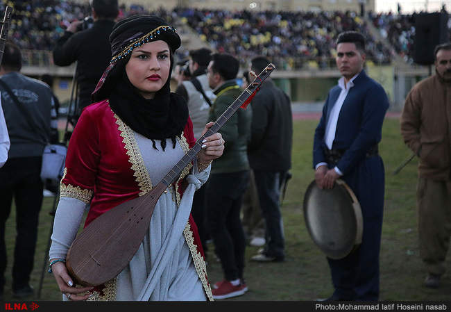 مراسم جشن نوروز در «ورزشگاه ۲۲ گولان» / سنندج