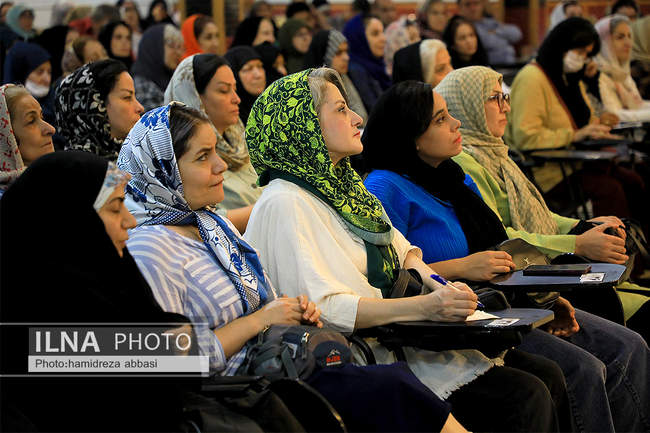 بازدید رییس کنفدراسیون اتحادیه کارکنان بخش عمومی ترکیه از دانشگاه ع