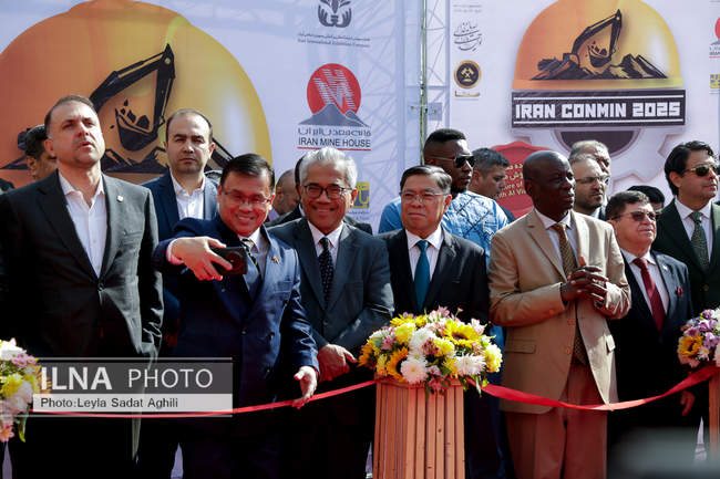 حال و هوای نمایشگاه بین المللی تهران