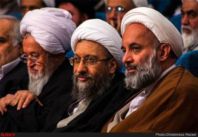 دیدار آیت‌الله صادق آملی لاریجانی با علما، روحانیون و ائمه جمعه و جم