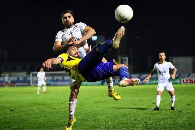 گزارش تصویری بازی ملوان و نفت مسجدسلیمان